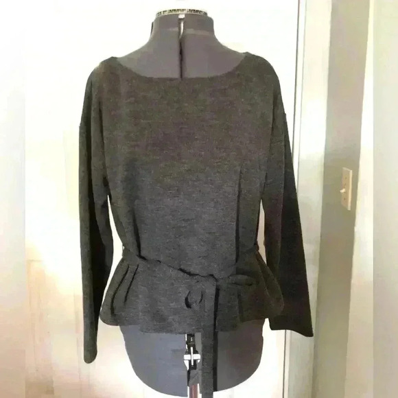Banana Republic dark gray long sleeve boat neck top LARGE  matching sachet - Picture 1 of 5